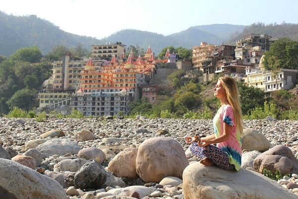 300 hour yoga training India Rishikesh